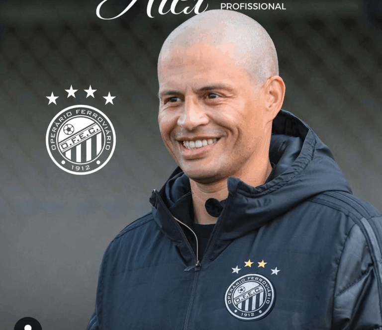 Alex de Souza é o novo técnico do Fantasma