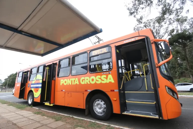 Transporte coletivo de Ponta Grossa funciona normalmente, mas sindicato alerta para possível paralisação