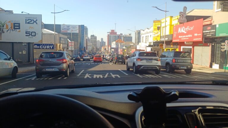 Falha generalizada em semáforos dificulta trânsito em PG