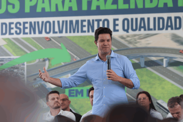 Governo vai buscar soluções inteligentes para os municípios paranaenses na Arábia Saudita