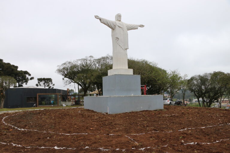 Morro do Cristo, em Castro, será interditado a partir da próxima semana