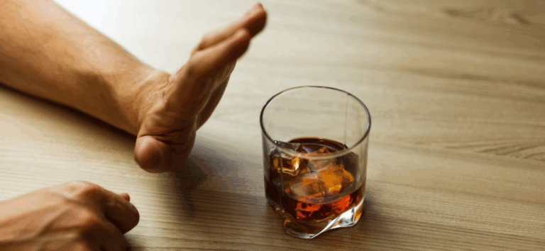 País tem 32 casos confirmados de intoxicação por metanol