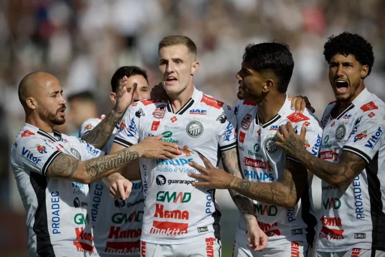 Operário-PR vence com um a menos e complica Volta Redonda na Série B