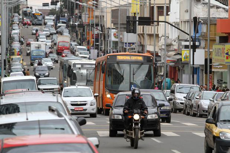 Redução do IPVA aumenta em 10% os emplacamentos de veículos em Ponta Grossa