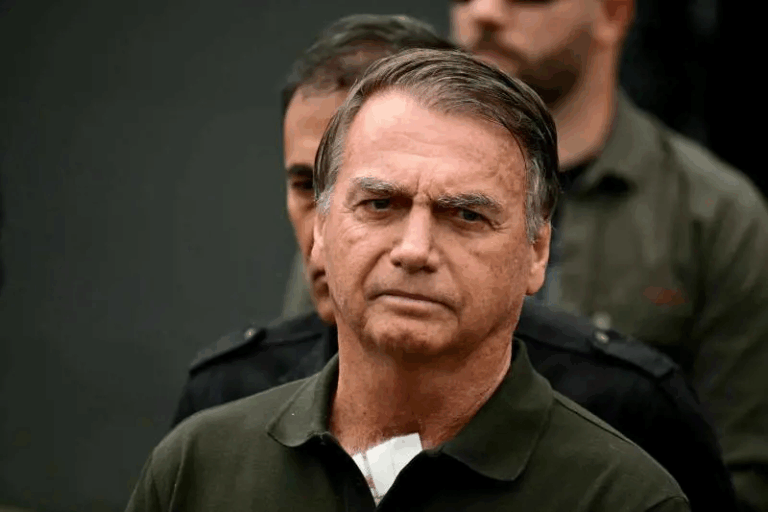 Por unanimidade, 1ª Turma do STF mantém prisão preventiva de Bolsonaro
