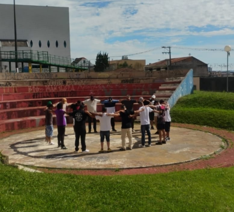 “Jesus Salvou o Perdido”: novo clipe de Leo Lima PR nasce de histórias reais em Ponta Grossa