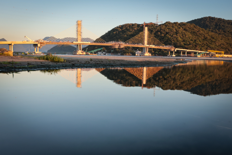 Ponte de Guaratuba atinge 91% de execução