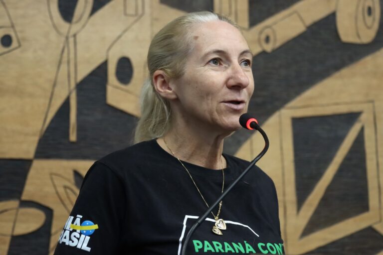 Vereadora cobra melhorias na Clinicão e ameaça abrir CPI