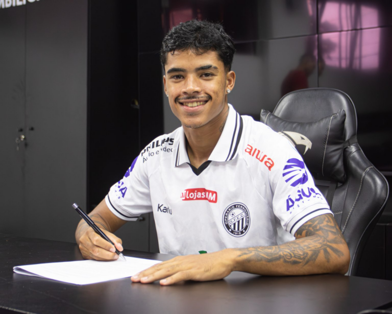 Operário Ferroviário anuncia a contratação definitiva do atacante Kauã Gomes