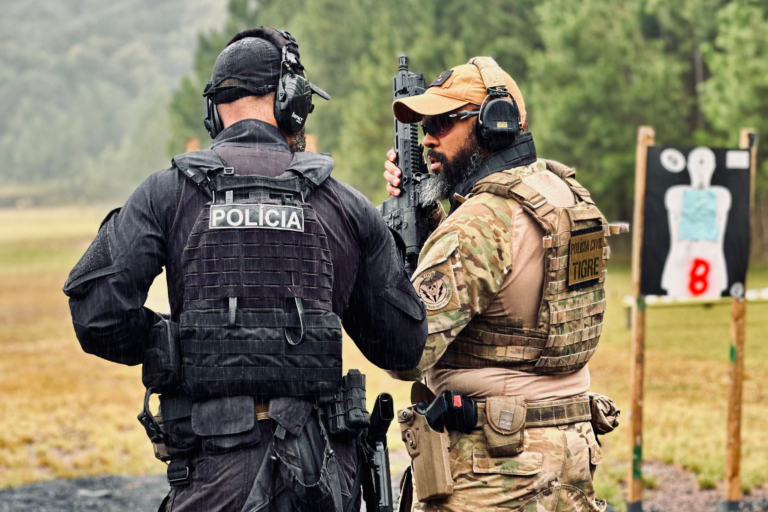 Com 750 fuzis, Polícia Civil amplia armamento em todas as unidades do Paraná