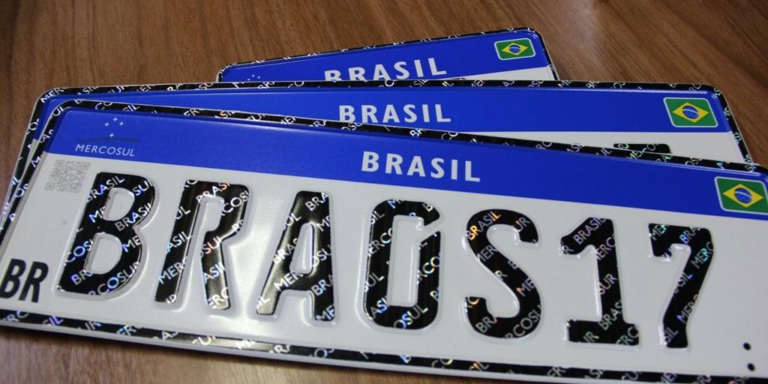 Projeto de lei quer alterar placas de veículos no Brasil