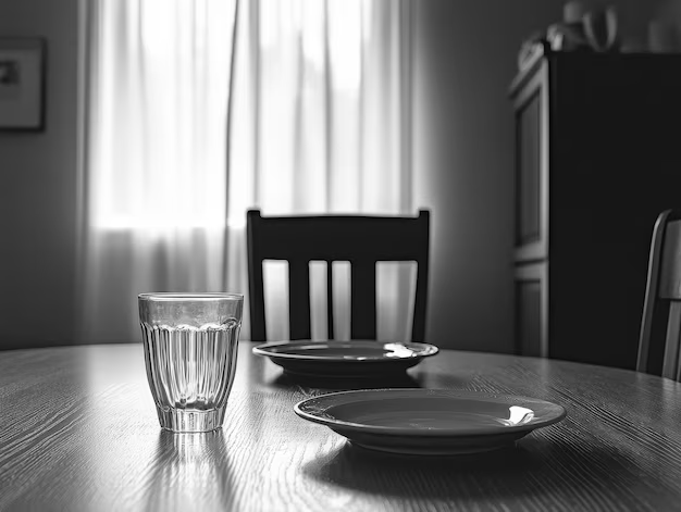 Mulher chama a polícia após marido se recusar a fazer o jantar