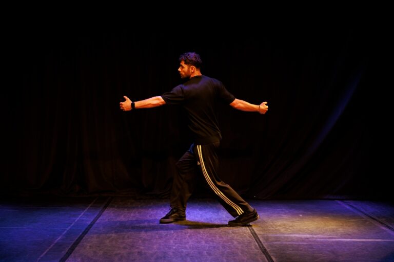 Projeto leva oficinas continuadas de teatro para jovens do CENSE em Ponta Grossa