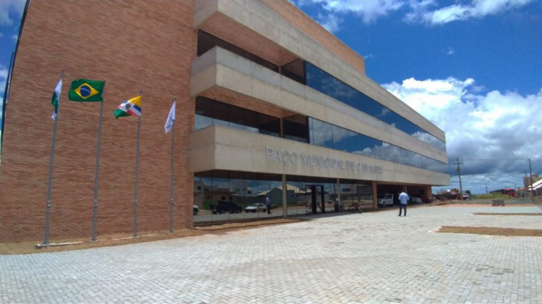 Prefeita Elisângela exonera servidor e colabora com investigação da Polícia Civil