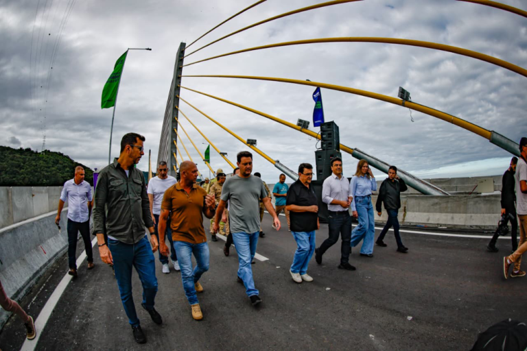 Ponte de Guaratuba terá liberação de veículos no sábado, às 11h30