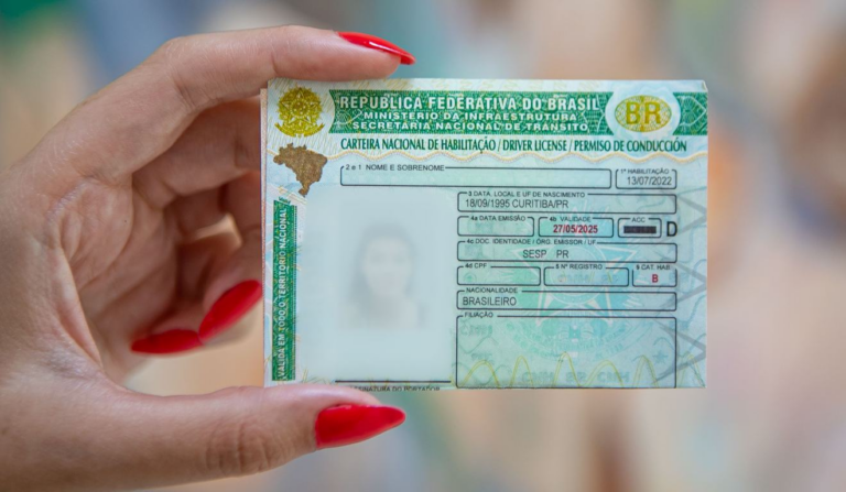 Governador sanciona lei que reduz em 55% valor dos exames de obtenção e renovação da CNH