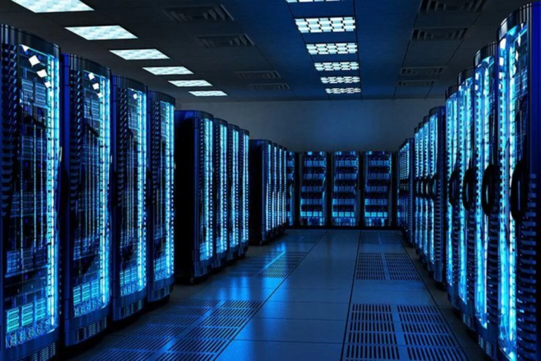 Rede inédita de supercomputadores das universidades estaduais avança para etapa de produção
