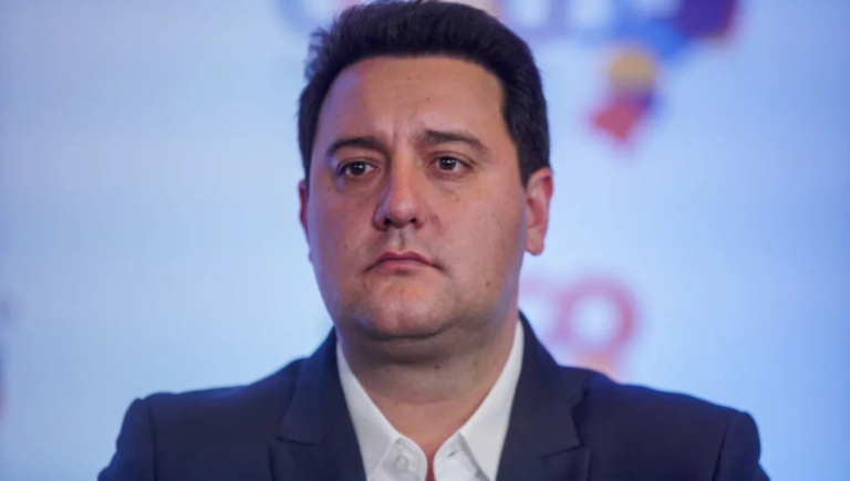 Governador Ratinho Jr. lamenta acidente e decreta luto