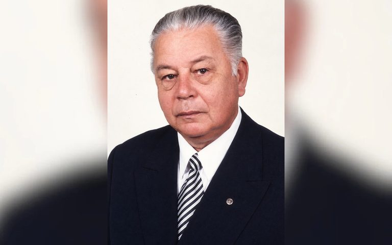 Legado de Dr. Arthur nos Campos Gerais inspira homenagem a 22 personalidades