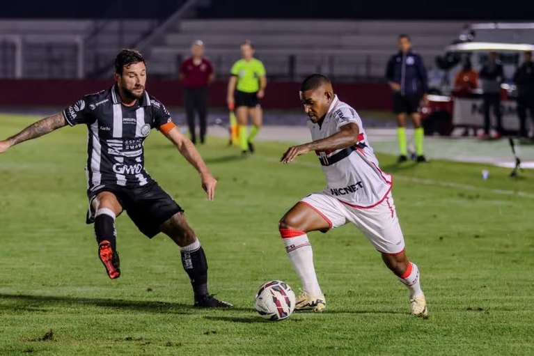 Operário recebe o Botafogo-SP de olho no G6: saiba onde assistir e as escalações